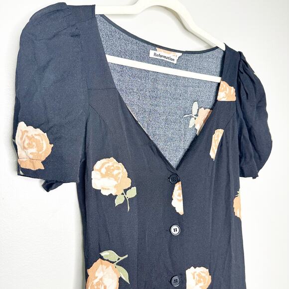 Reformation Britt Dress Midi Button-Up V-Neck Short Sleeve Floral Black Size 2 - Picture 3 of 8